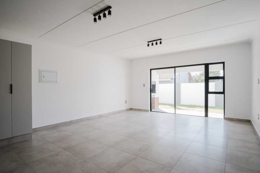 2 Bedroom Property for Sale in Rynfield Gauteng