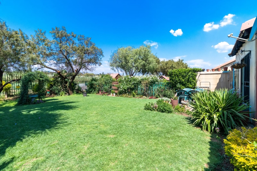3 Bedroom Property for Sale in Illiondale Gauteng
