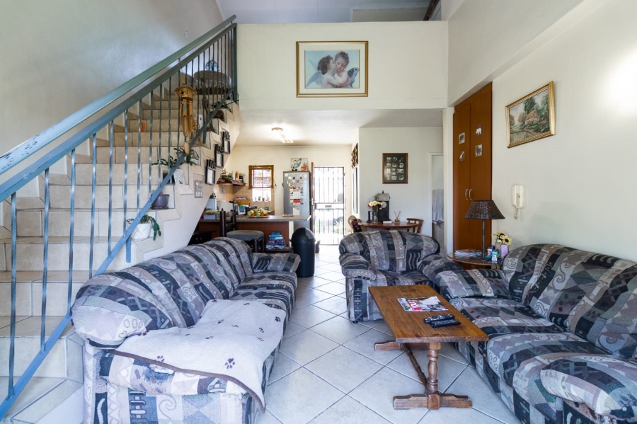 3 Bedroom Property for Sale in Illiondale Gauteng