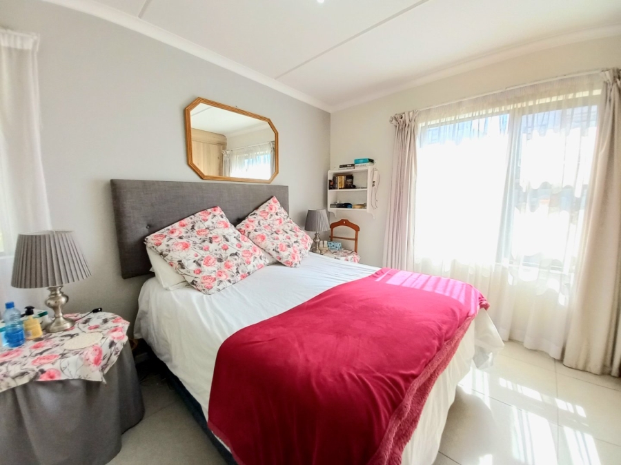 3 Bedroom Property for Sale in Modderfontein Gauteng