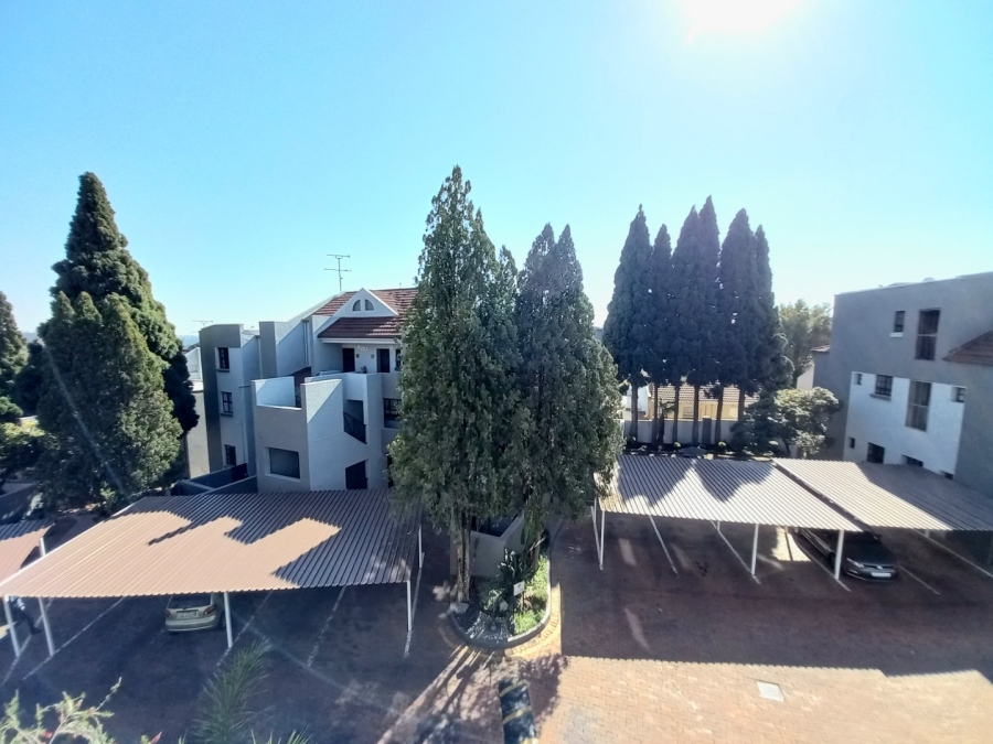 3 Bedroom Property for Sale in Dowerglen Ext 4 Gauteng