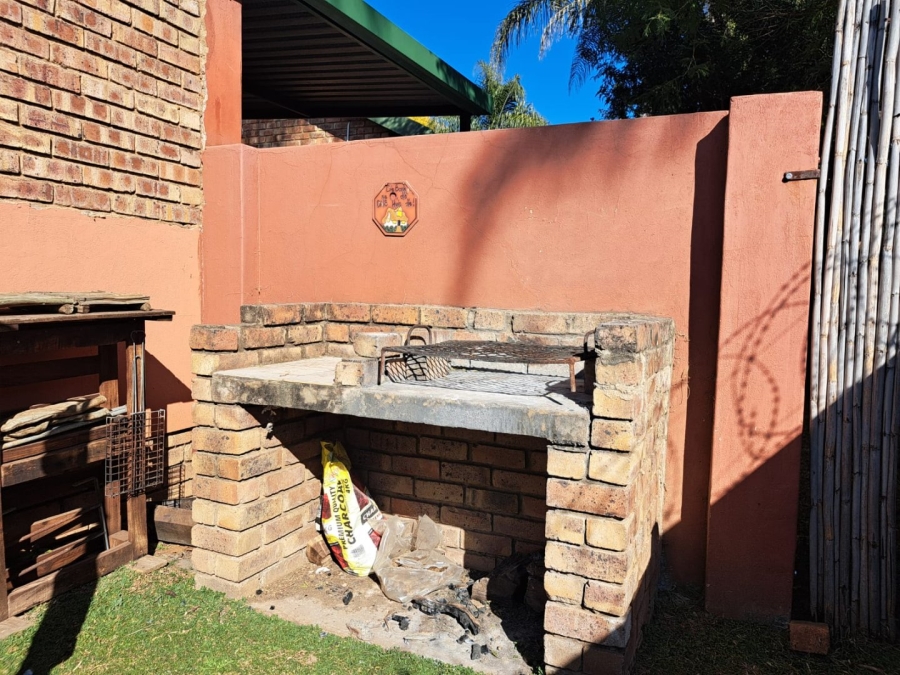 3 Bedroom Property for Sale in Doornpoort Gauteng