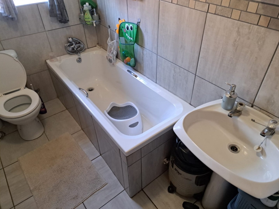 3 Bedroom Property for Sale in Doornpoort Gauteng