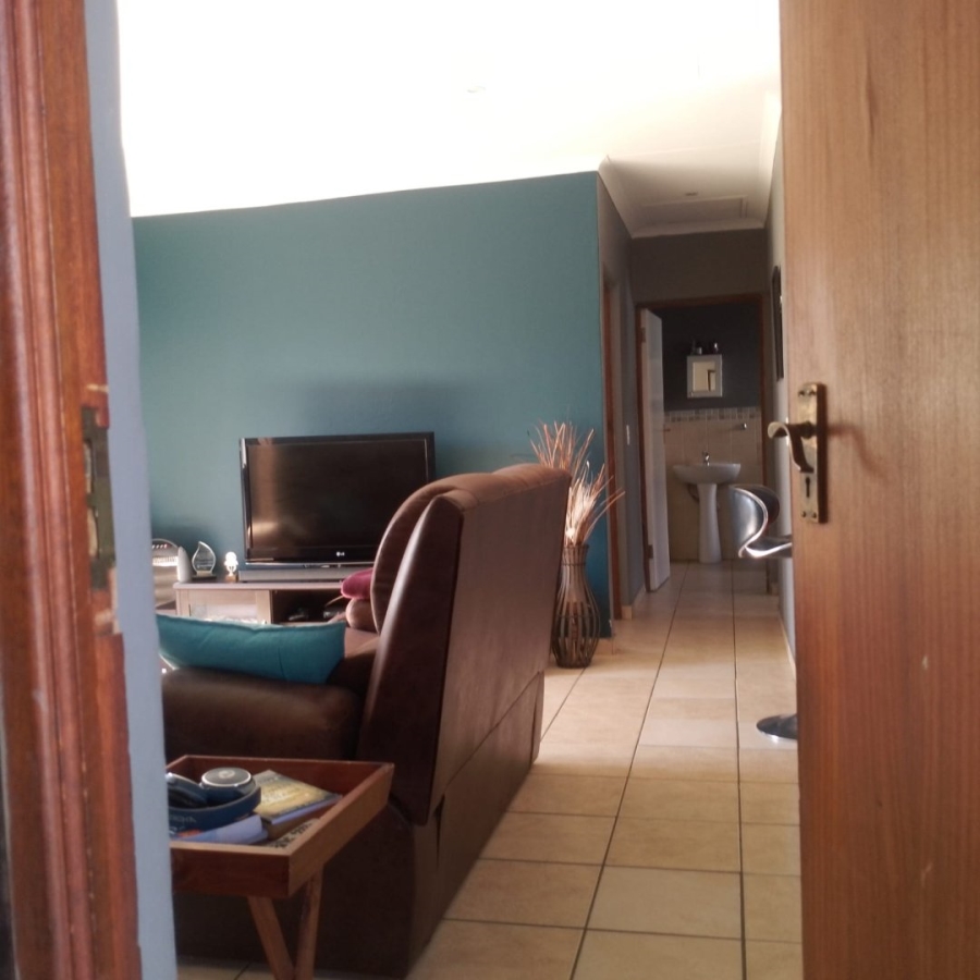 2 Bedroom Property for Sale in Arundo Estate Gauteng