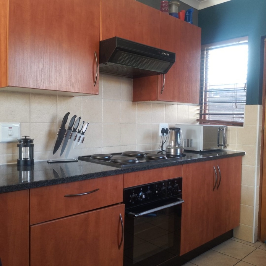 2 Bedroom Property for Sale in Arundo Estate Gauteng