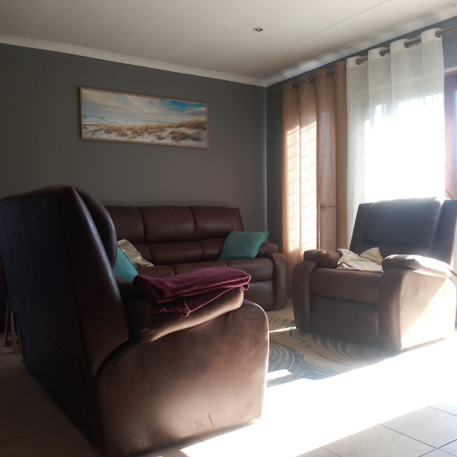 2 Bedroom Property for Sale in Arundo Estate Gauteng