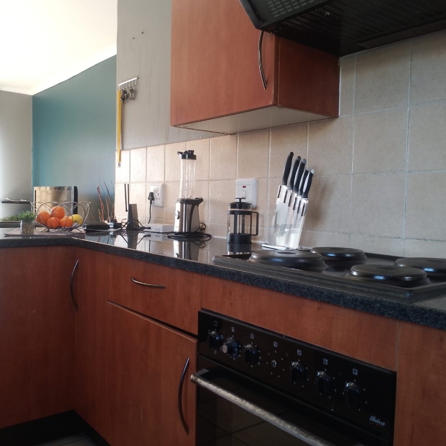 2 Bedroom Property for Sale in Arundo Estate Gauteng