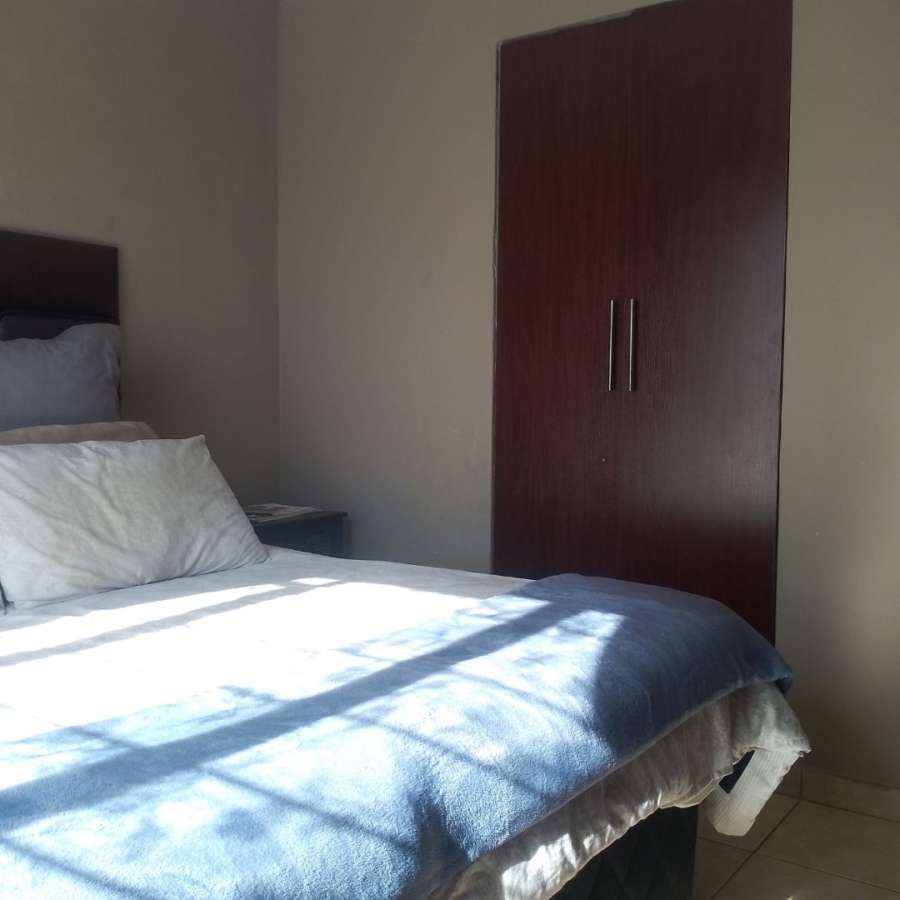 2 Bedroom Property for Sale in Arundo Estate Gauteng