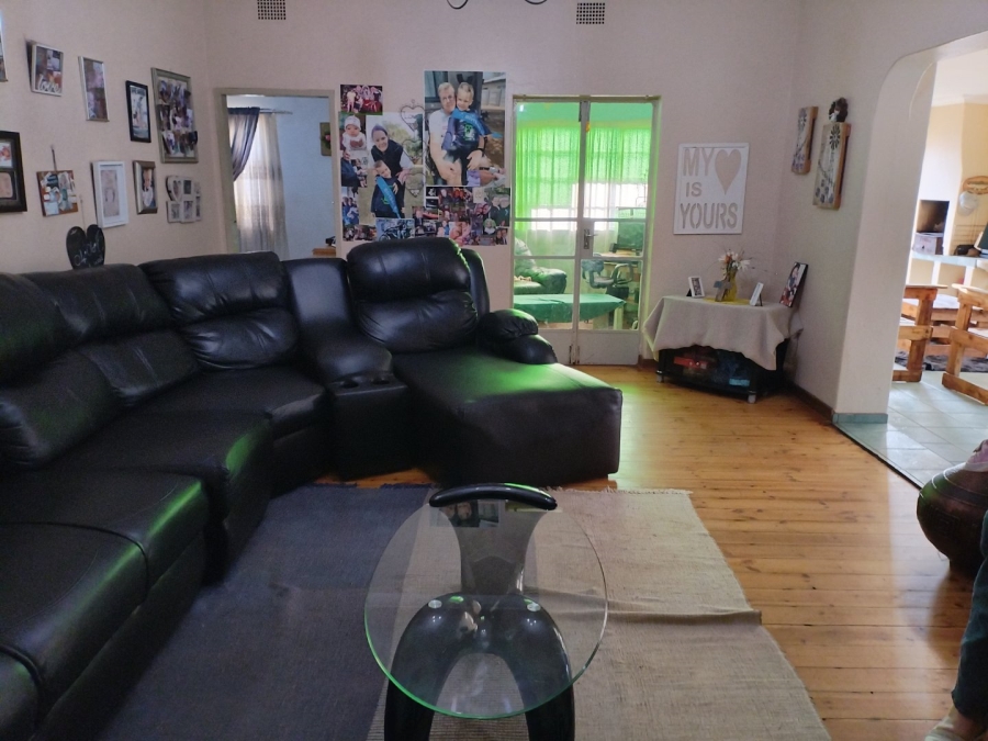 3 Bedroom Property for Sale in Daggafontein Gauteng