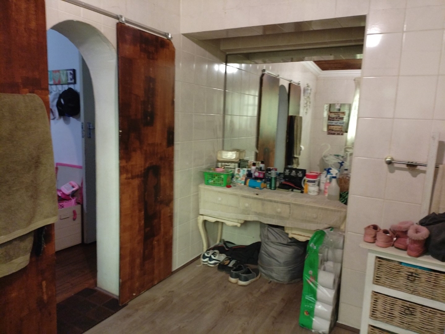 3 Bedroom Property for Sale in Daggafontein Gauteng