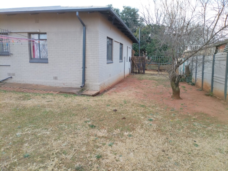 3 Bedroom Property for Sale in Daggafontein Gauteng