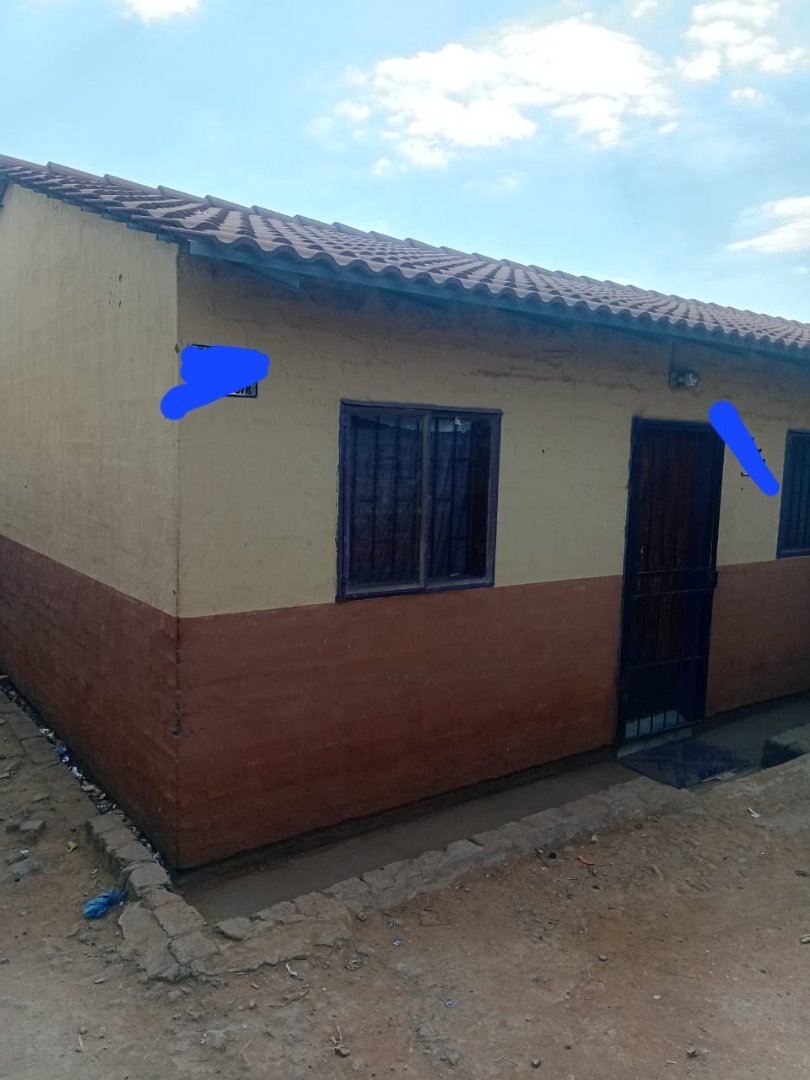 2 Bedroom Property for Sale in Olievenhoutbosch Gauteng