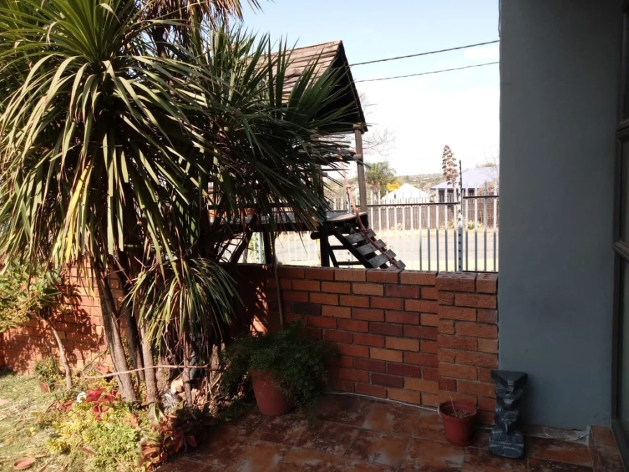 2 Bedroom Property for Sale in Birchleigh Gauteng