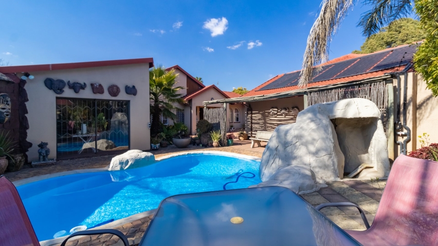 4 Bedroom Property for Sale in Randhart Gauteng