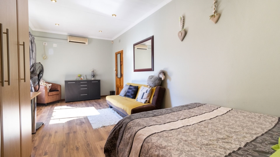 4 Bedroom Property for Sale in Randhart Gauteng