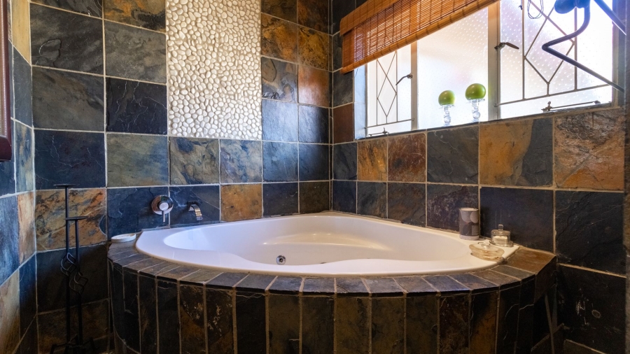 4 Bedroom Property for Sale in Randhart Gauteng