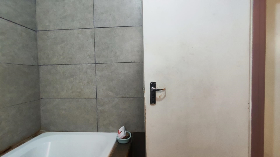 3 Bedroom Property for Sale in Vosloorus Ext 7 Gauteng