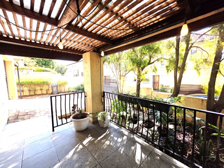 3 Bedroom Property for Sale in La Montagne Gauteng