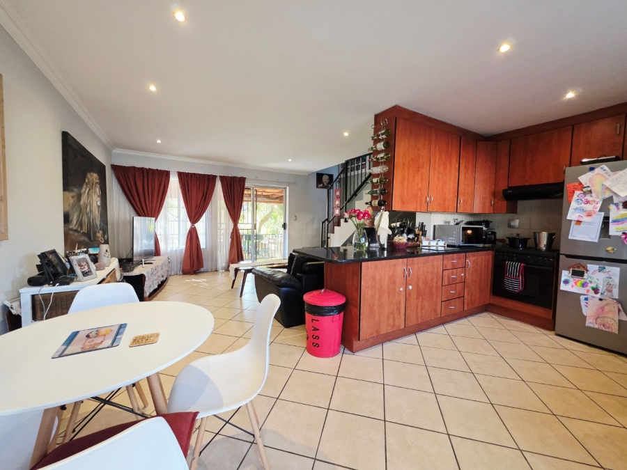3 Bedroom Property for Sale in La Montagne Gauteng