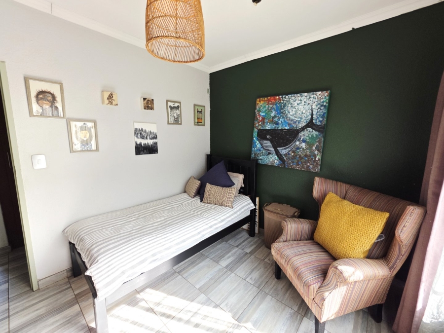 3 Bedroom Property for Sale in La Montagne Gauteng