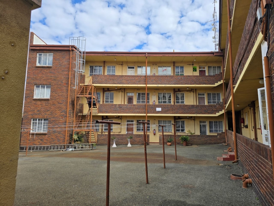 1 Bedroom Property for Sale in Sunnyridge Gauteng