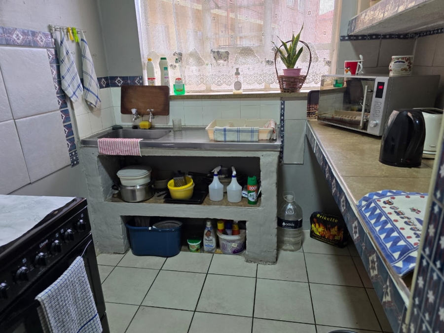 1 Bedroom Property for Sale in Sunnyridge Gauteng