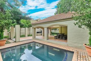 To Let 2 Bedroom Property for Rent in Douglasdale Gauteng