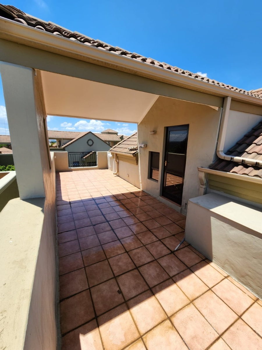 To Let 2 Bedroom Property for Rent in Douglasdale Gauteng