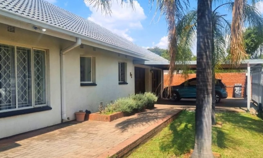 To Let 3 Bedroom Property for Rent in Noordwyk Gauteng