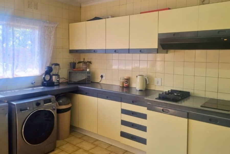 To Let 3 Bedroom Property for Rent in Noordwyk Gauteng