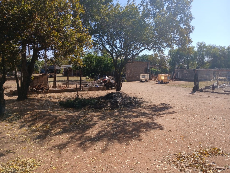 6 Bedroom Property for Sale in Bultfontein A H Gauteng
