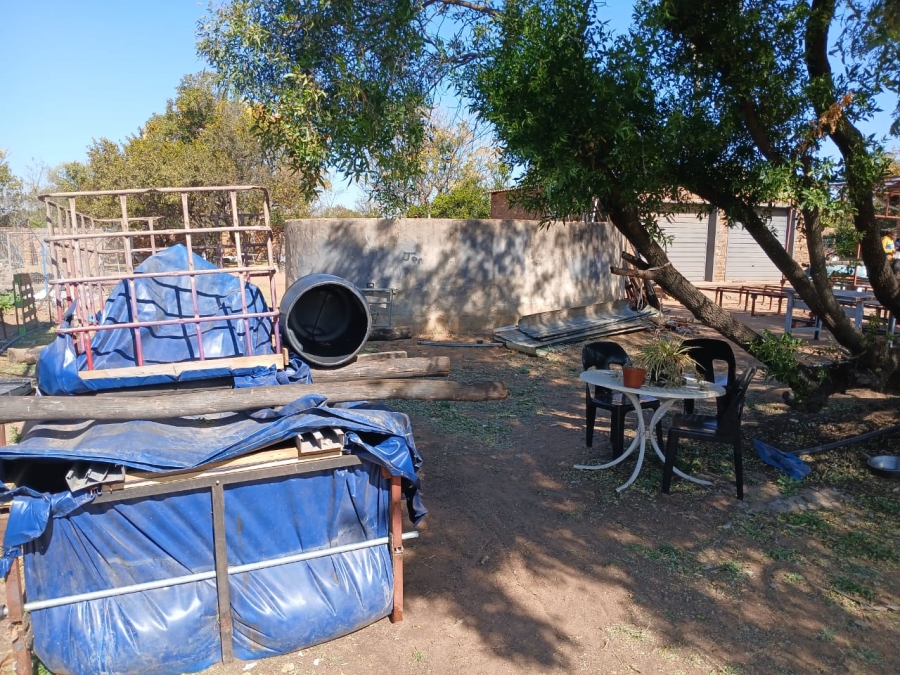 6 Bedroom Property for Sale in Bultfontein A H Gauteng