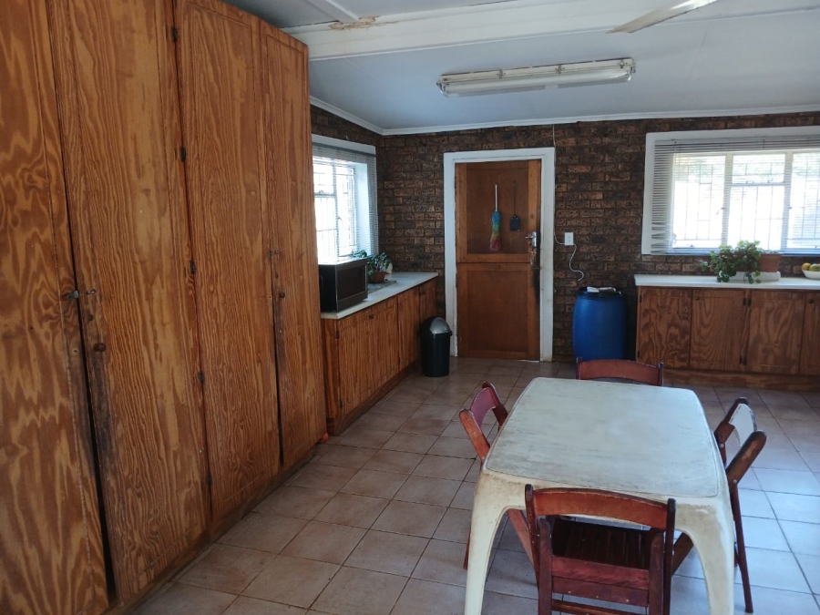 6 Bedroom Property for Sale in Bultfontein A H Gauteng