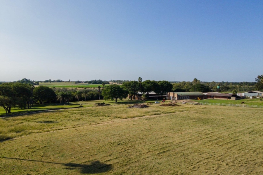 2 Bedroom Property for Sale in Vasfontein AH Gauteng