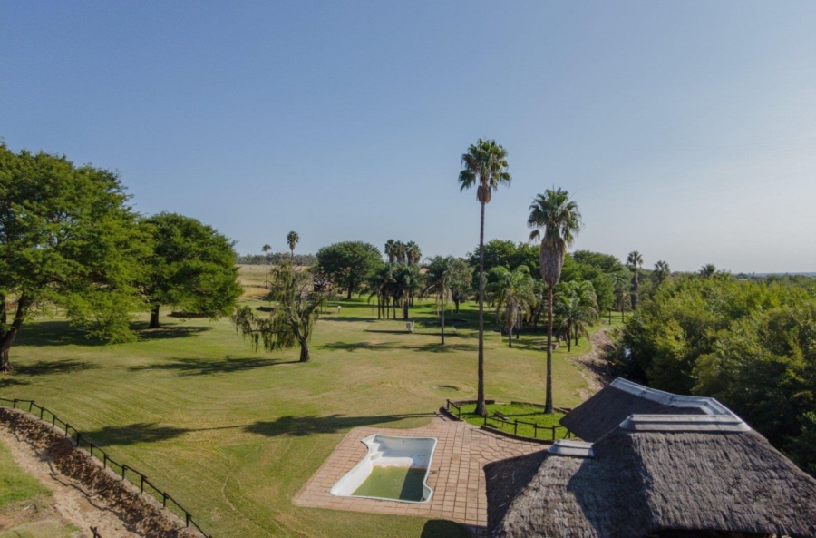 2 Bedroom Property for Sale in Vasfontein AH Gauteng
