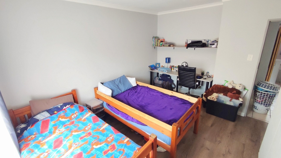 2 Bedroom Property for Sale in Amberfield Heights Gauteng
