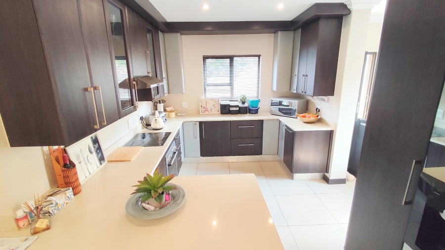 3 Bedroom Property for Sale in Amberfield Valley Gauteng