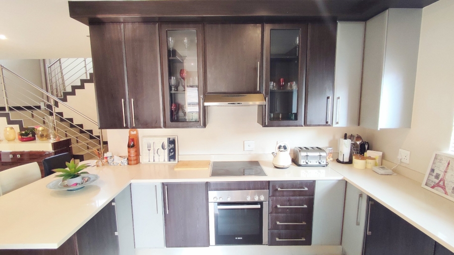 3 Bedroom Property for Sale in Amberfield Valley Gauteng