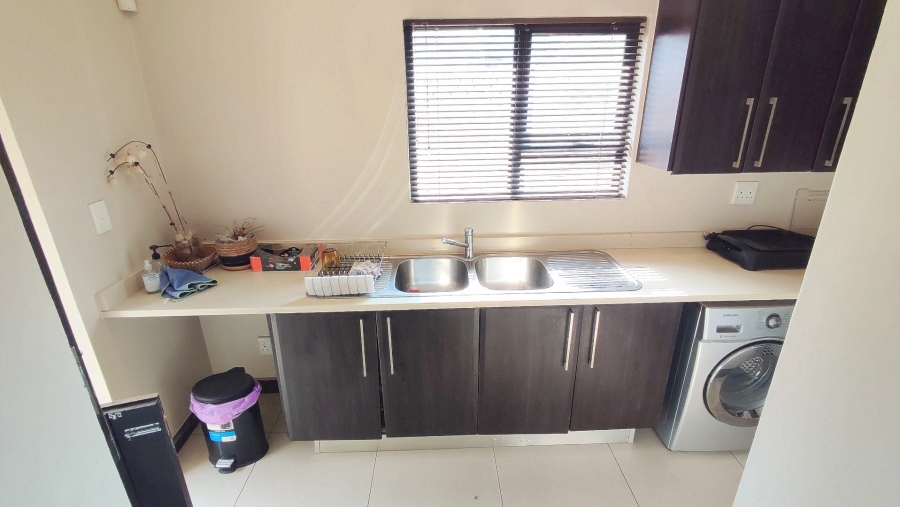 3 Bedroom Property for Sale in Amberfield Valley Gauteng