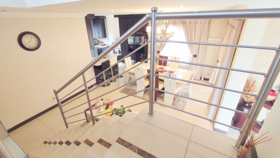 3 Bedroom Property for Sale in Amberfield Valley Gauteng