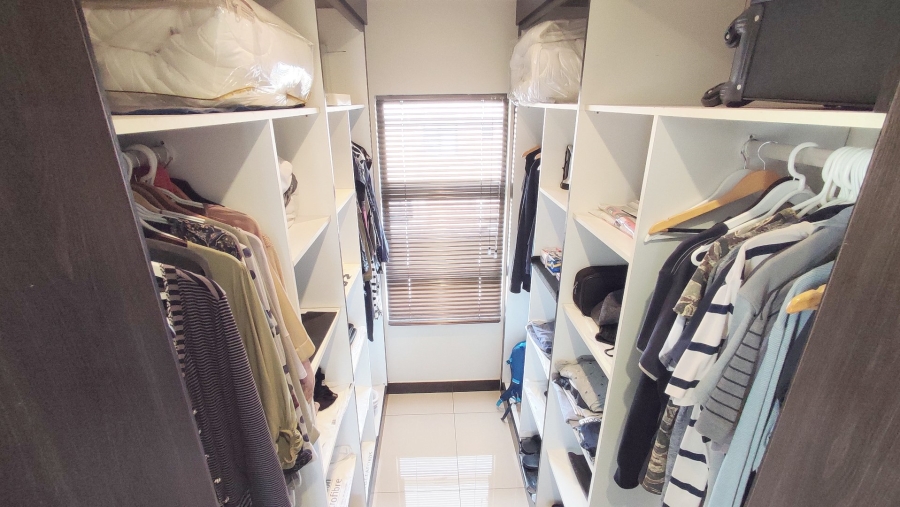 3 Bedroom Property for Sale in Amberfield Valley Gauteng