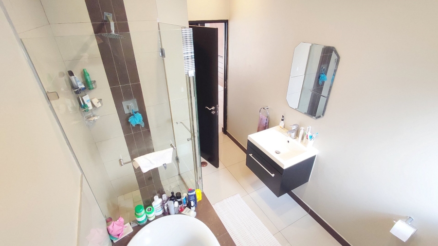 3 Bedroom Property for Sale in Amberfield Valley Gauteng