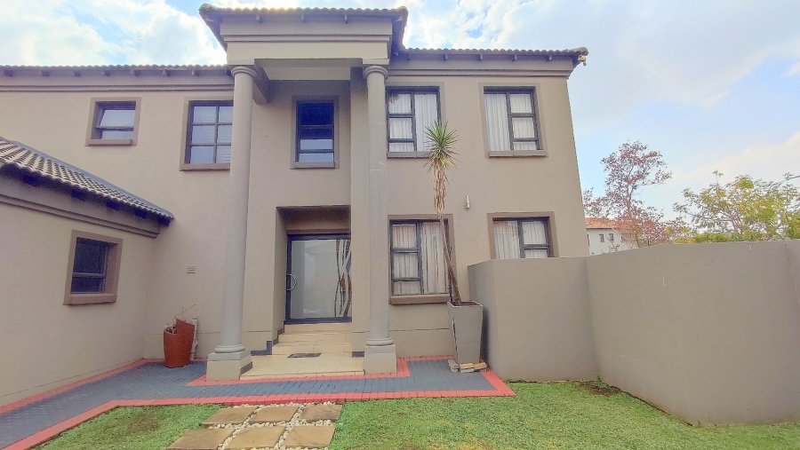 3 Bedroom Property for Sale in Amberfield Valley Gauteng