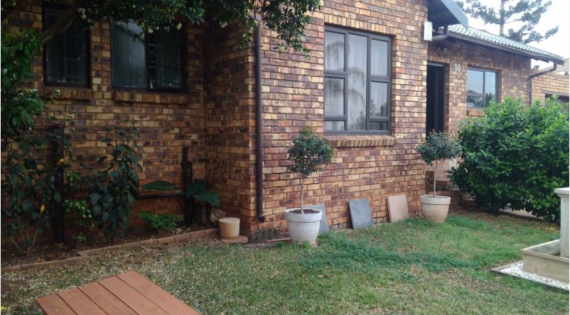 3 Bedroom Property for Sale in Heuweloord Gauteng