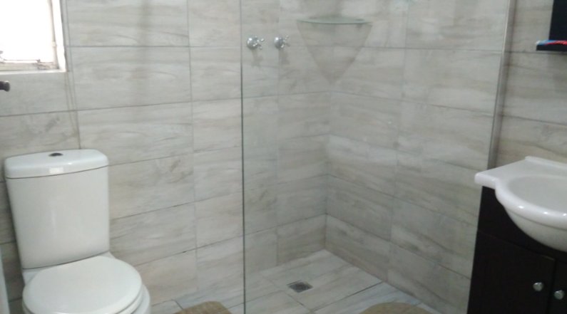 3 Bedroom Property for Sale in Heuweloord Gauteng