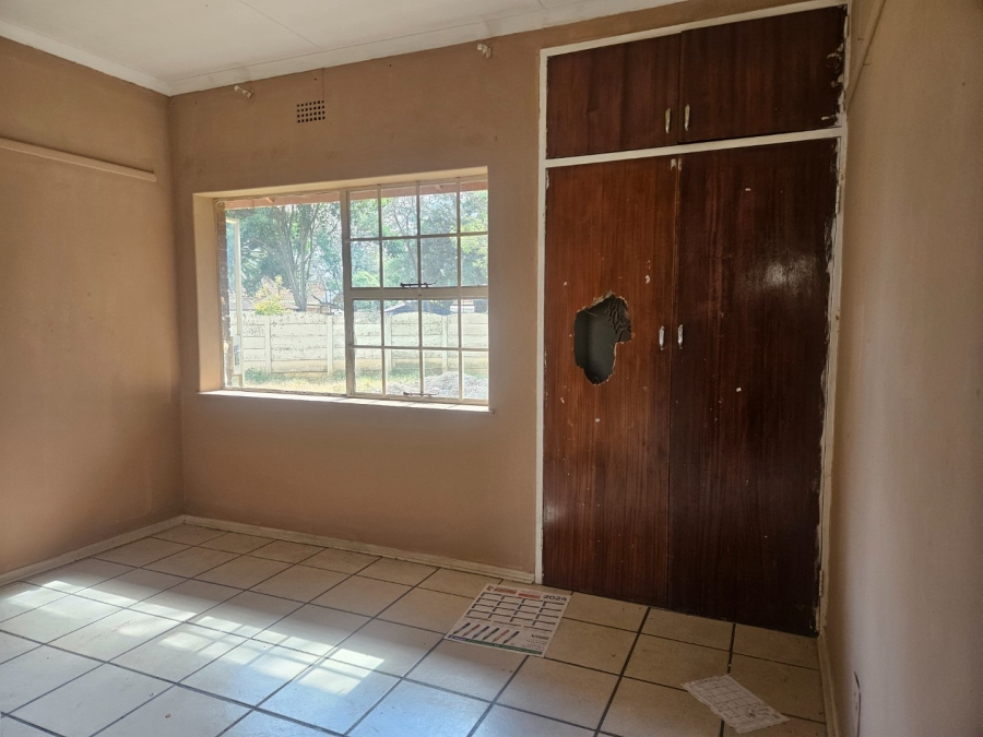 3 Bedroom Property for Sale in Crystal Park Gauteng