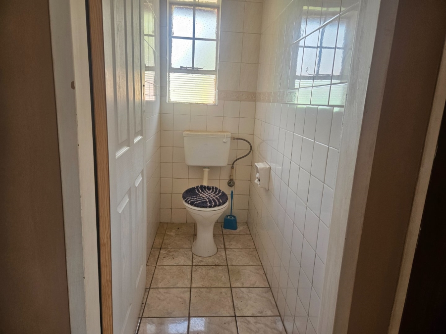 3 Bedroom Property for Sale in Crystal Park Gauteng