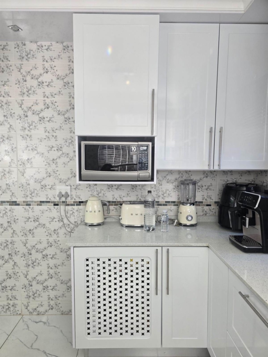 To Let 3 Bedroom Property for Rent in Kensington Gauteng