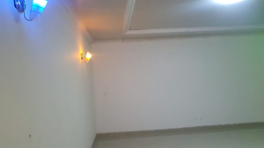 10 Bedroom Property for Sale in Proclamation Hill Gauteng
