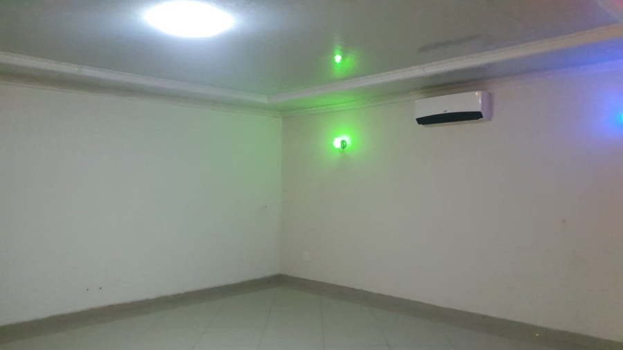 10 Bedroom Property for Sale in Proclamation Hill Gauteng
